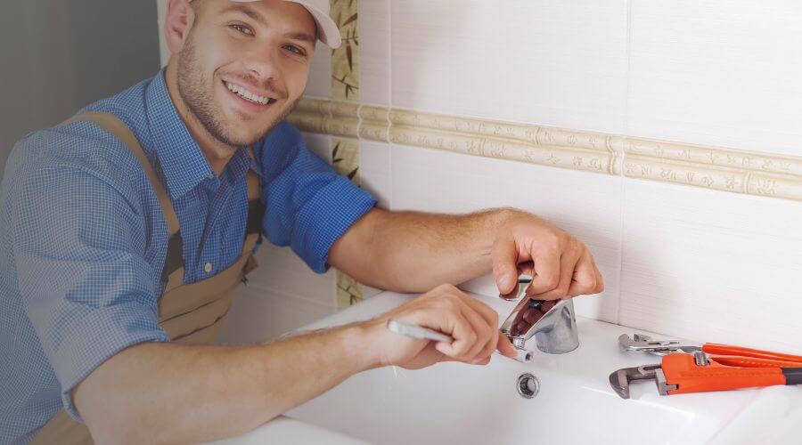 Faucet cartridge replacement in Flora, IN